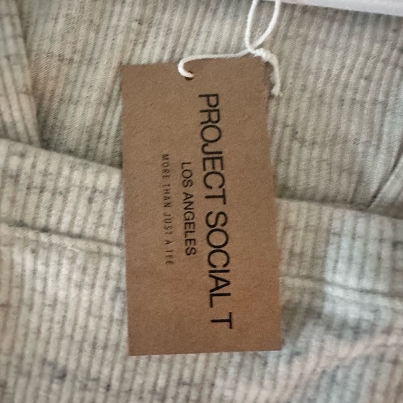 Super soft Project Social T Cardigan & tank set. NWT Size small - Picture 3 of 3
